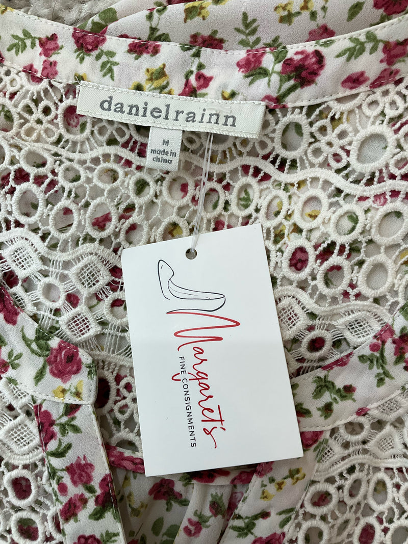 Daniel Rainn Cream/Multi Floral Pre-Owned Ladies Top - Size Medium