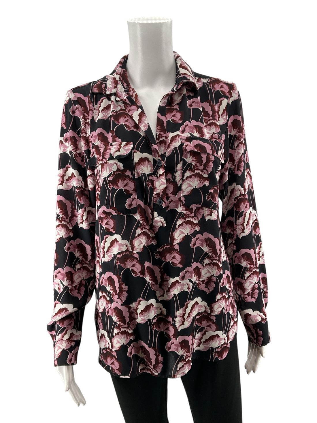 Ann Taylor Navy/Purple Casual Top - Downstairs Size S Navy/Purple Floral Pre-Owned Ladies Casual Top - Downstairs - Size S