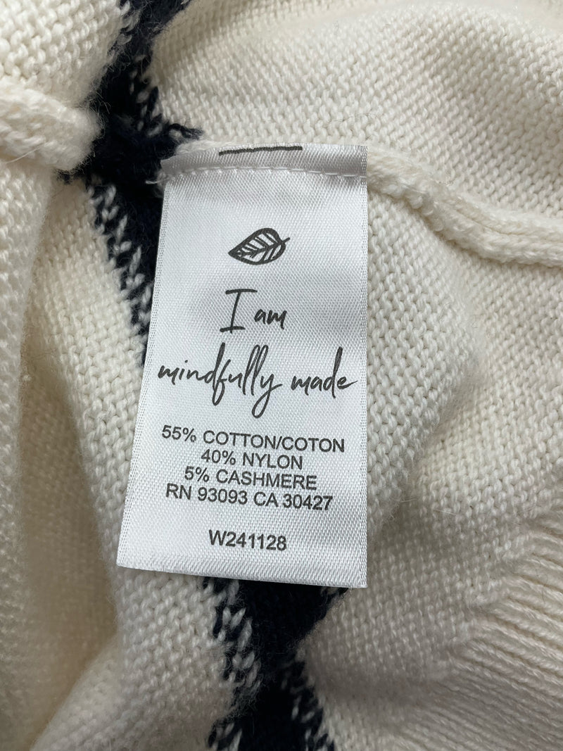 Nic & Zoe White/Navy Stripe Pre-Owned Ladies Casual Top - Size Medium