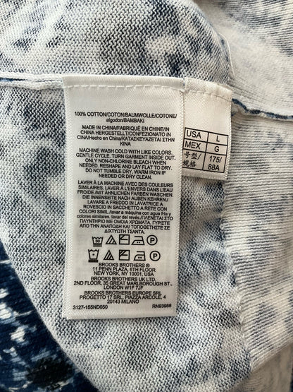 Brooks Brothers navy and white floral knit top, pre-owned ladies pullover sweater tee in size large.