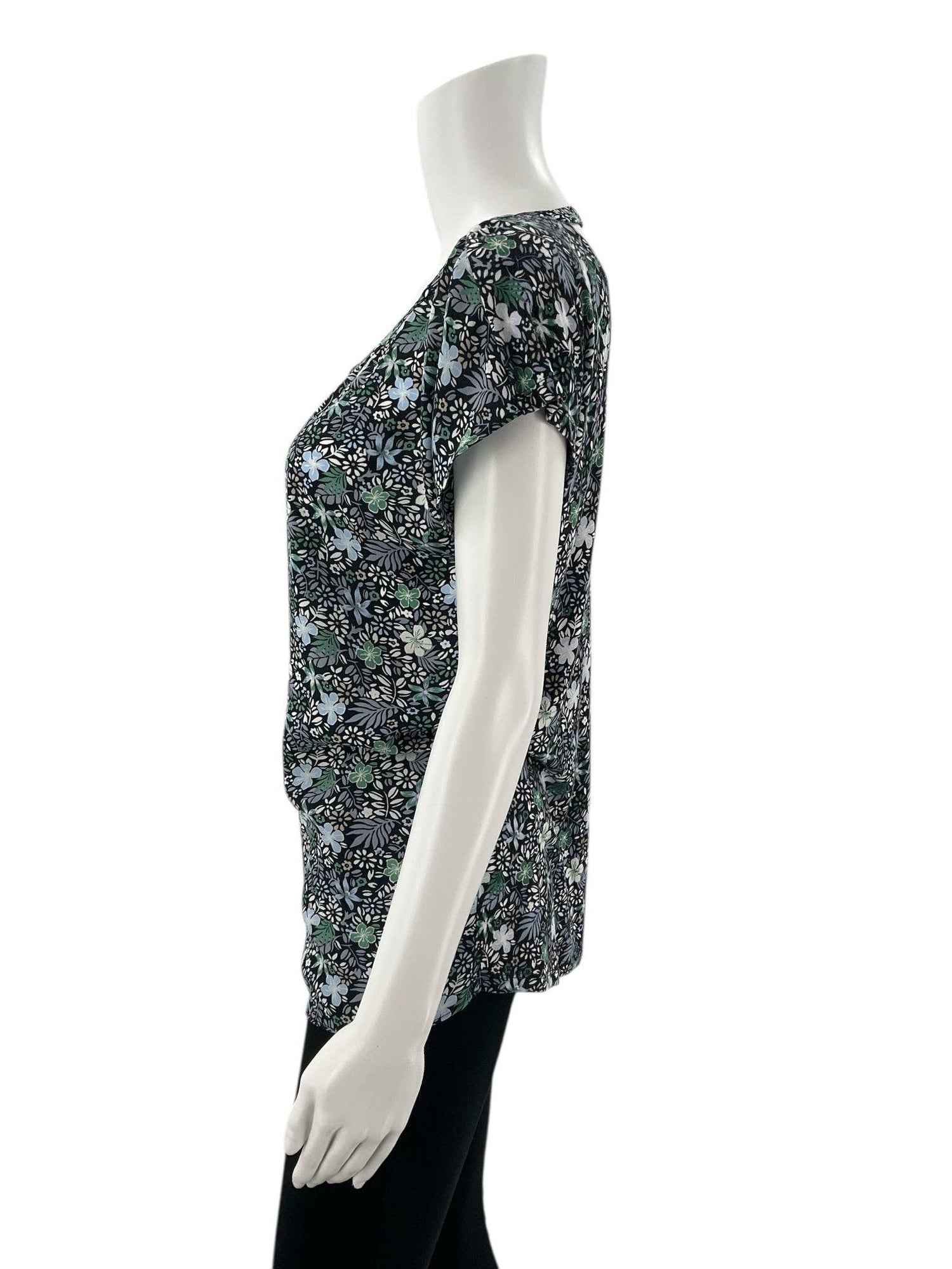 Loft Navy/Multi Floral Blouse - Size Small - Margaret’s Fine Consignment