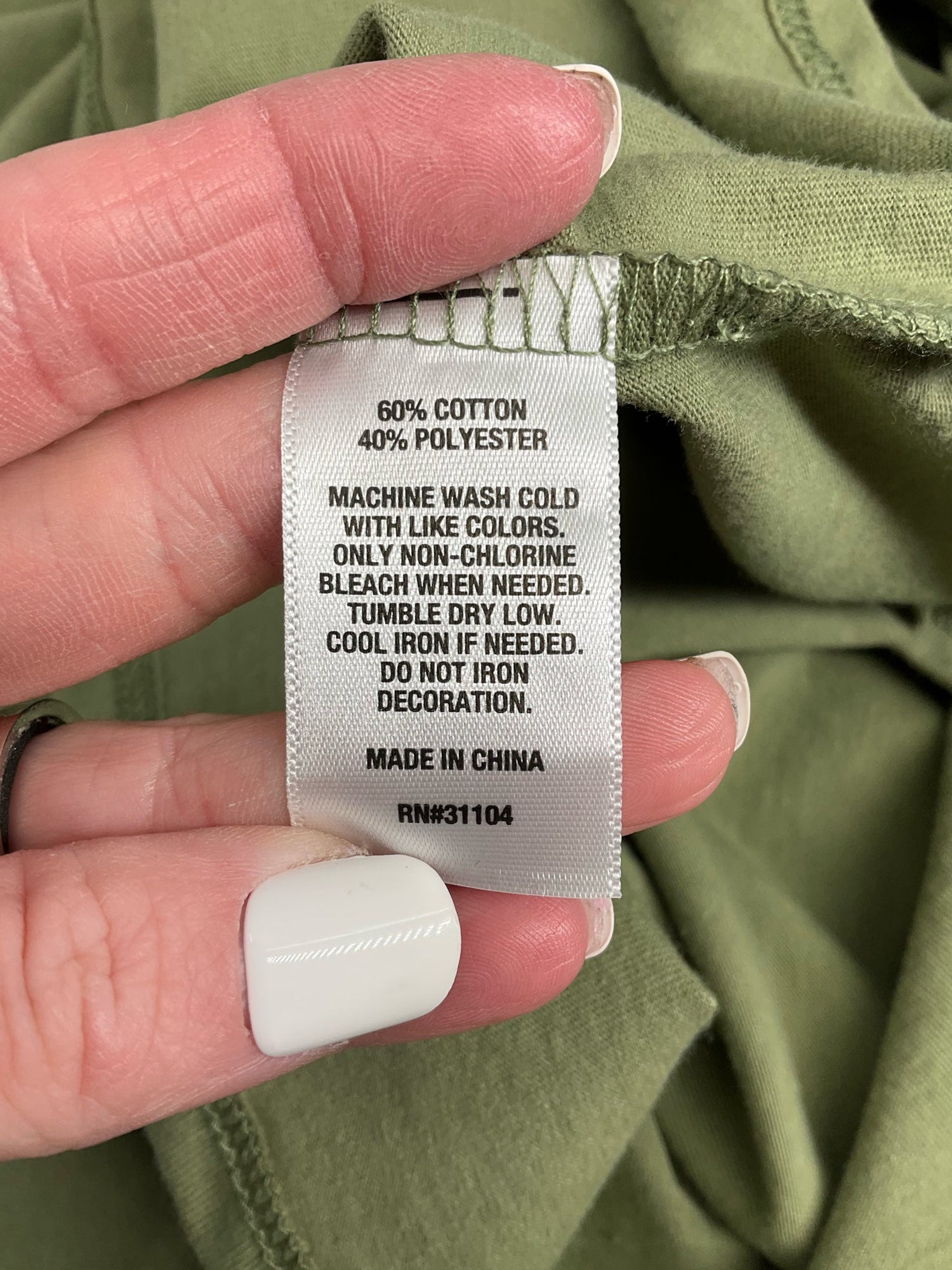 New Directions Olive Green Graphic Pre-Owned Ladies Top - Size 4X - Margaret’s Fine Consignment