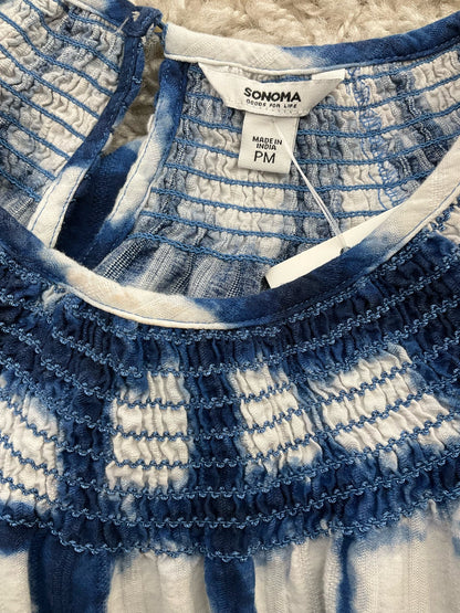 Sonoma Blue/White Print Pre-Owned Ladies Top - Size Medium Petite - Margaret’s Fine Consignment