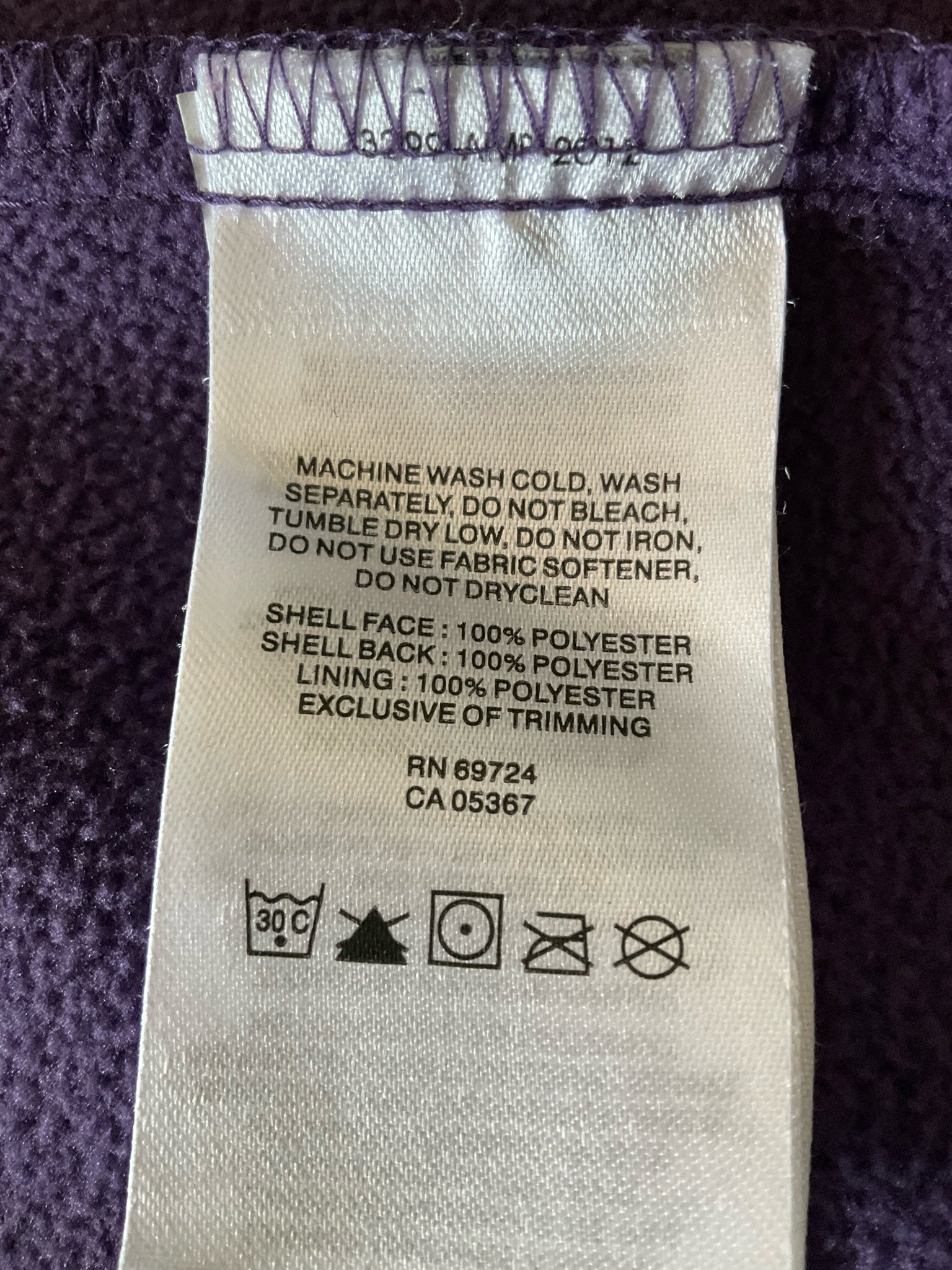 Columbia Purple Solid Pre-Owned Ladies Activewear - Size Medium