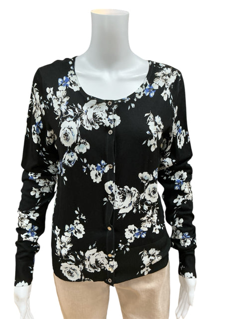 White House Black Market Size M Black/White Pre-Owned Floral Casual Top, consignment