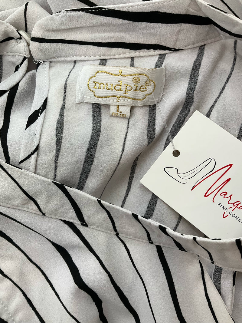 Mud Pie White/Black Stripe Pre-Owned Ladies Top - Size Large