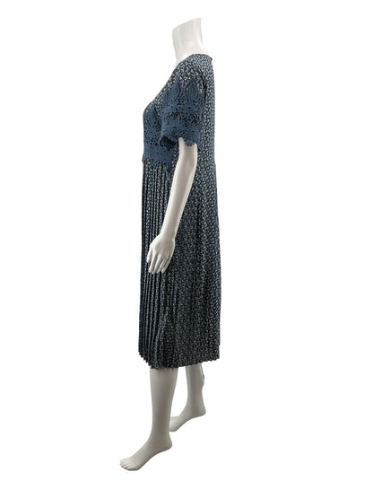 Fehrnvi Blue/White Floral Pre-Owned Ladies Dress - Size Small