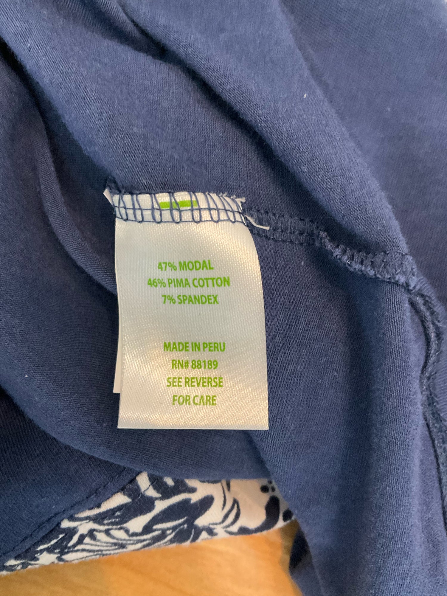 Lilly Pulitzer Size L navy/white Pre-Owned Ladies Tops