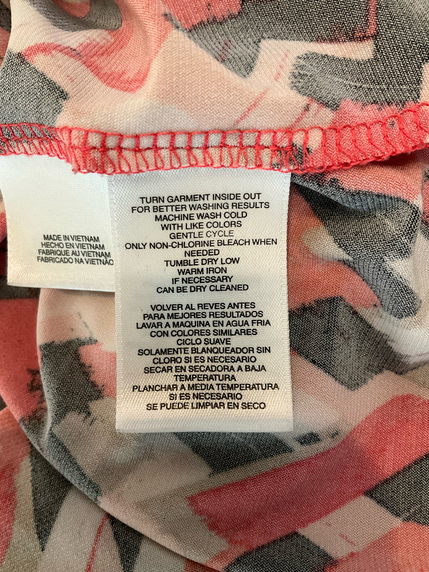 Jones Studio Abstract Print Sleeveless Top Blouse Coral Black White Size Small
