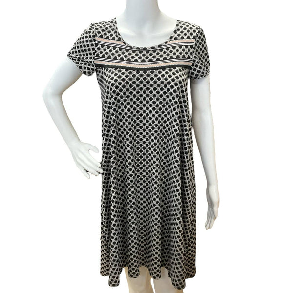 Max Studio Black/White Pre-Owned Ladies Dress - Size XS - Margaret’s Fine Consignment