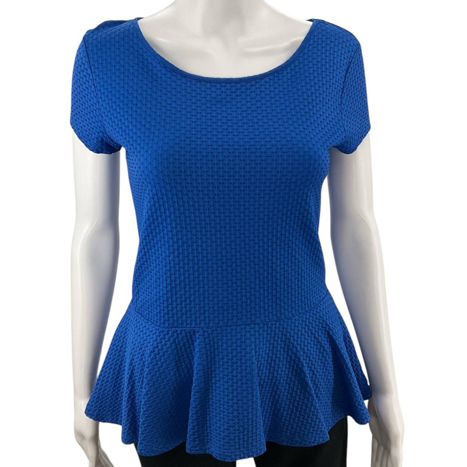 Loft Blue Solid Textured Ladies Pre-Owned Top - Size Small - Margaret’s Fine Consignment