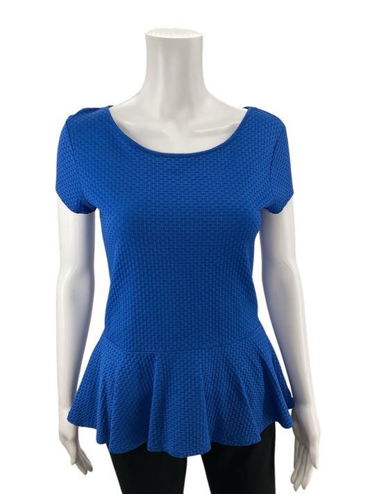 Loft  Blue Textured Top Size Small