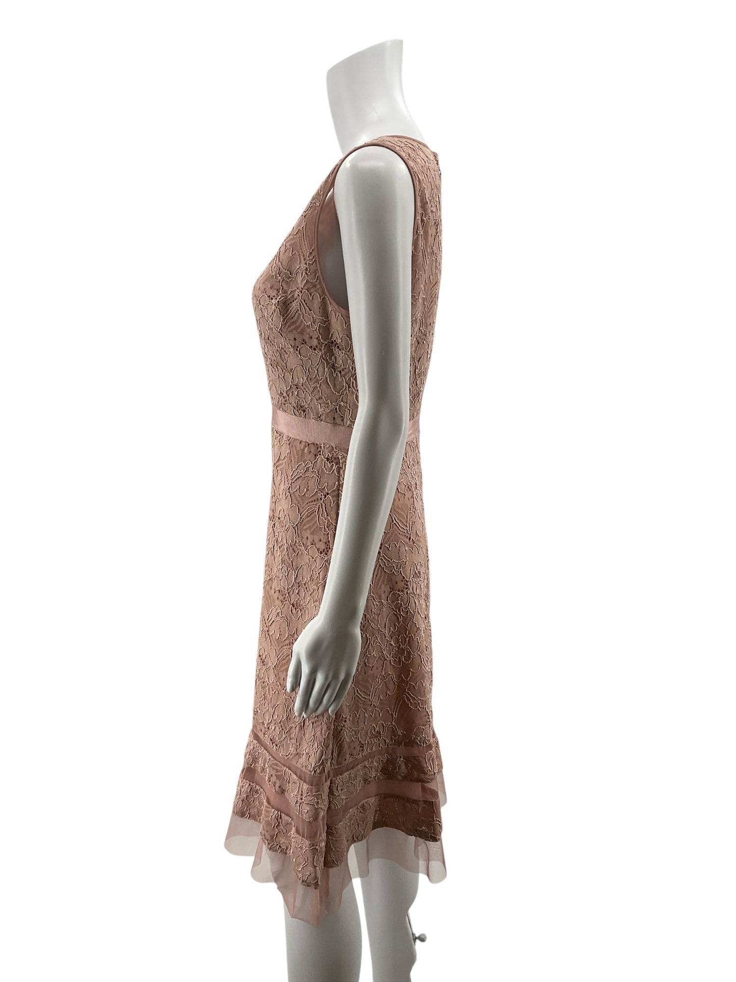 BCBGMAXAZRIAB Blush Pink Tiered Floral Lace A-Line Dress | Size 4