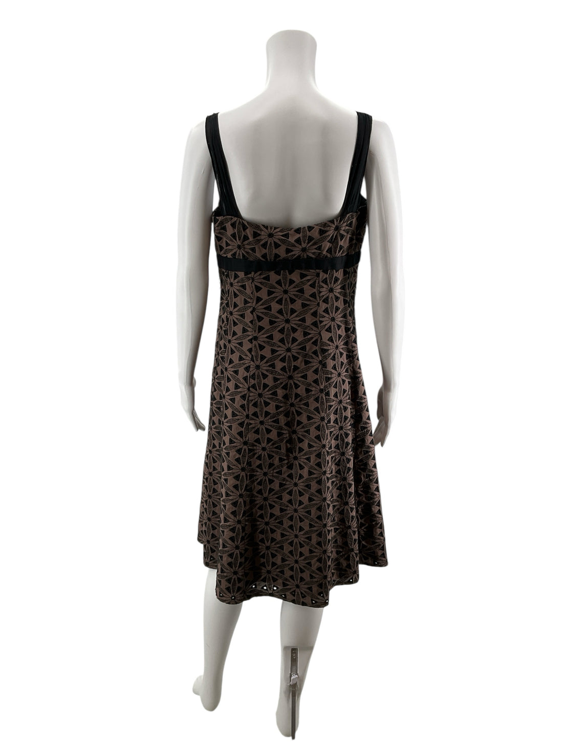 Harolds Size 8 brown/black Embroidered Pre-Owned Ladies Dress