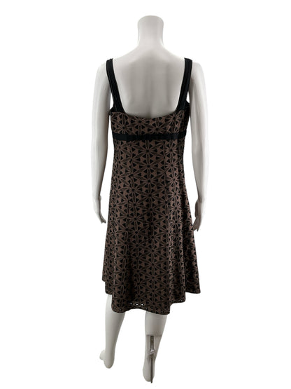 Harolds Size 8 brown/black Embroidered Pre-Owned Ladies Dress