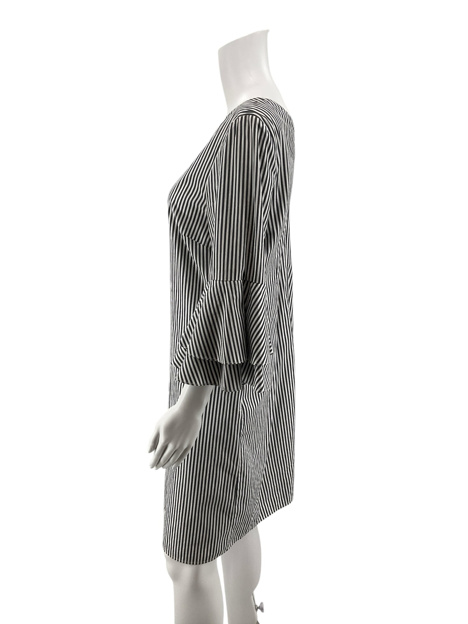 cappagallo Size 6 gray/white Stripe Pre-Owned Ladies Dress