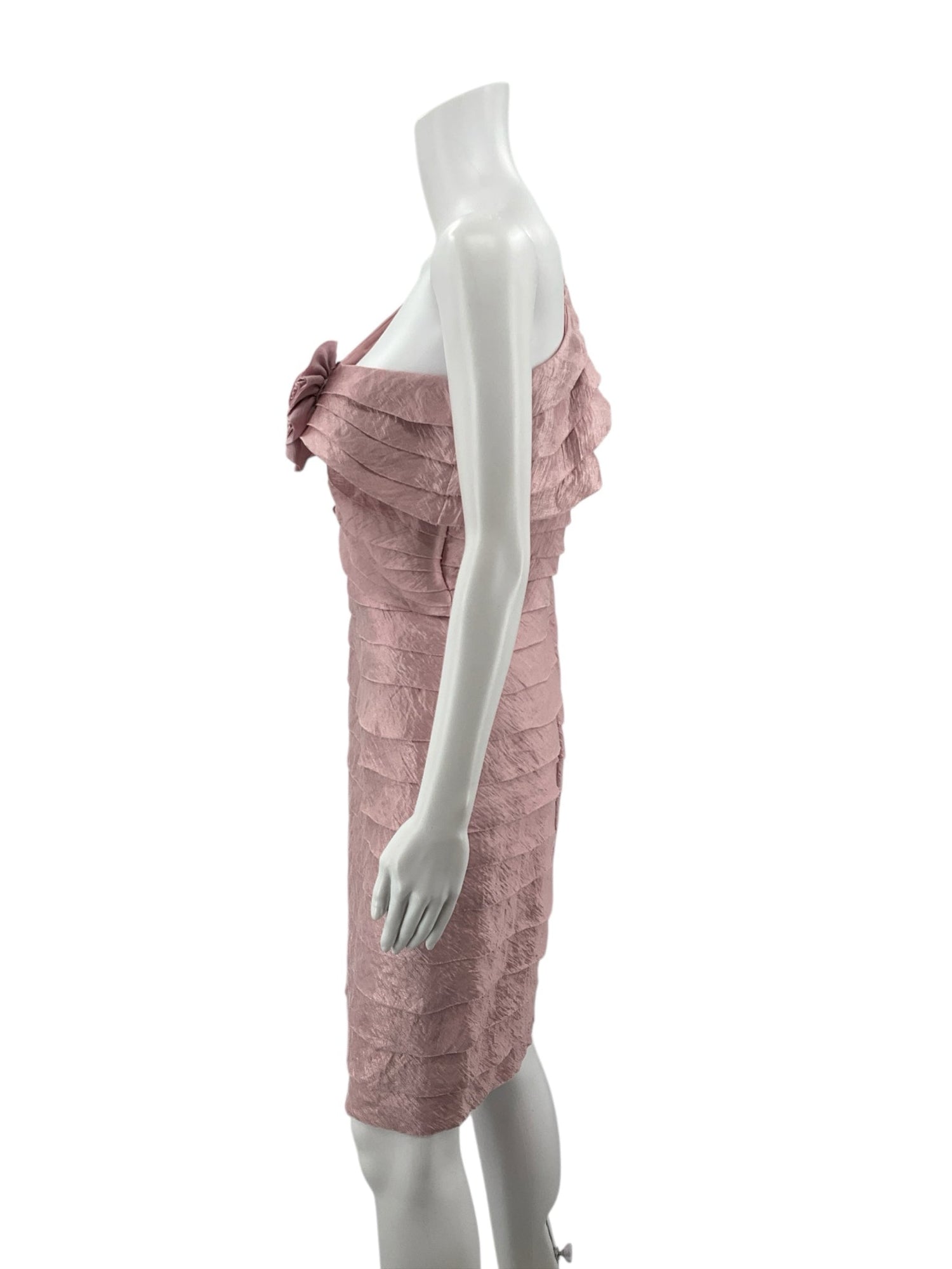 London Times Mauve Ruffle Pre-Owned Ladies Dress - Size 12 Petite