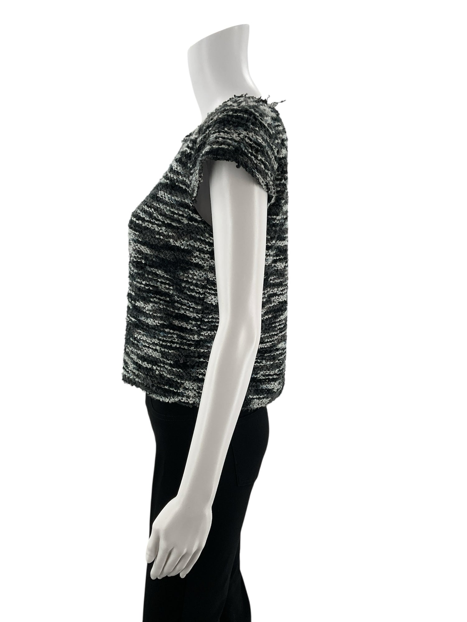 5/48 Black/White Heathered Pre-Owned Ladies Top - Size Small Petite - Margaret’s Fine Consignment