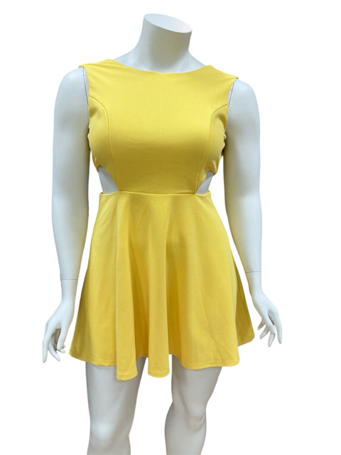 Lulus Yellow Solid Dress Size XL - close up