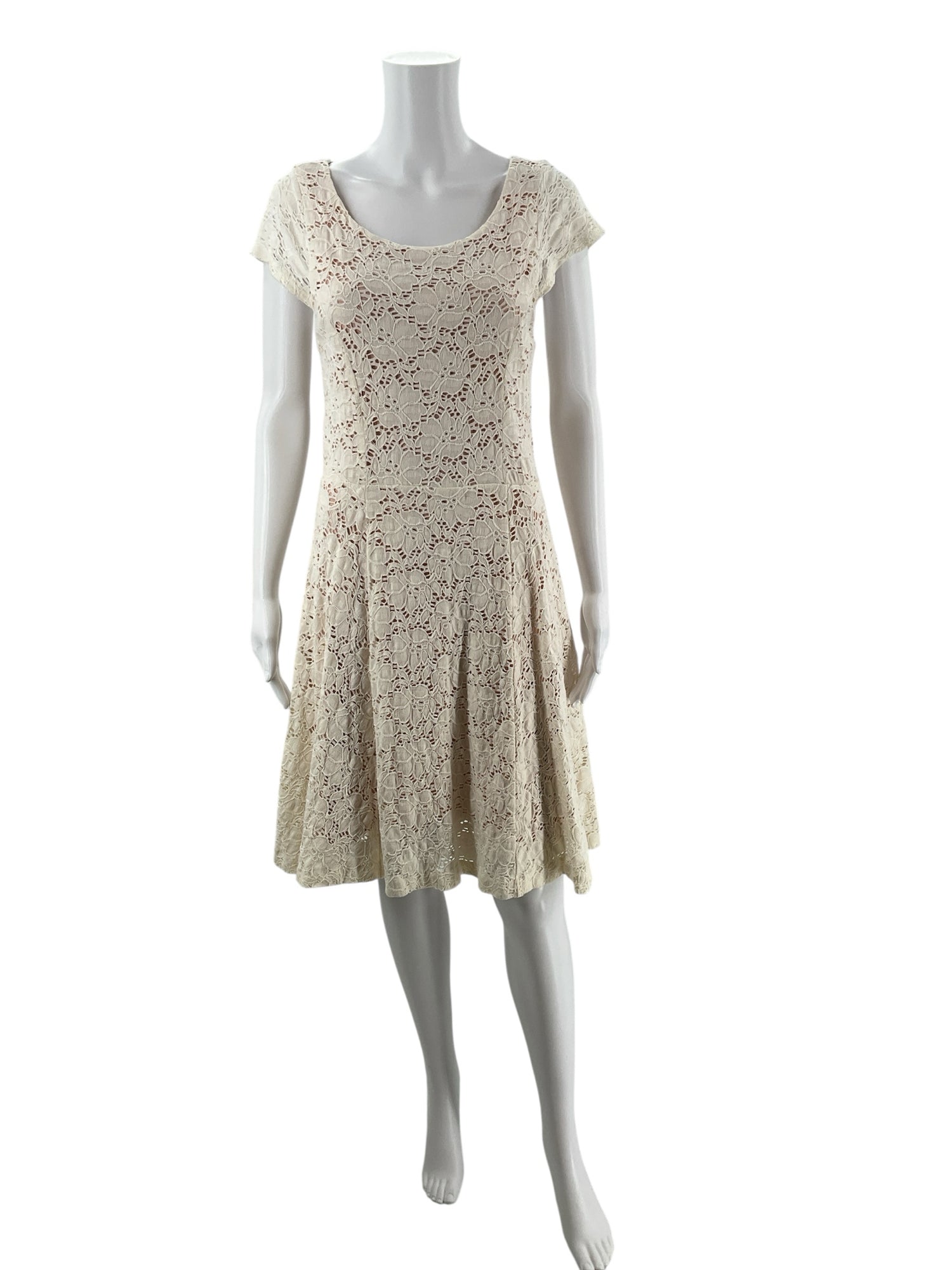 Maeve Cream Lace Pre-Owned Ladies Dress - Size Medium