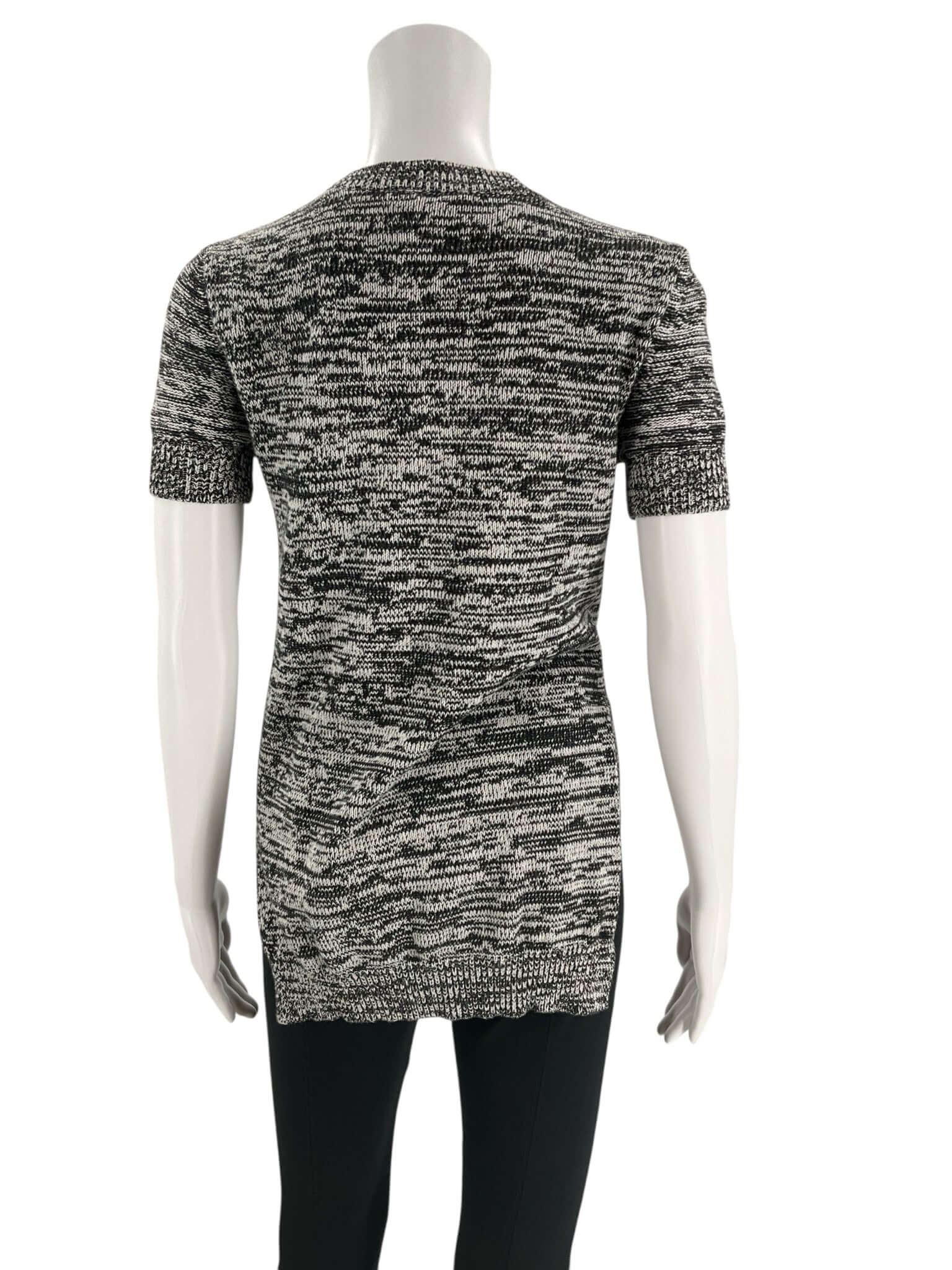 BCBG Gray/Black Heathered Pre-Owned Ladies Top -Size Small - Margaret’s Fine Consignment