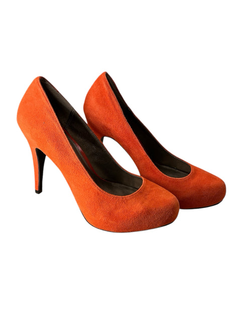 Moda Orange Suede Heel Size 7