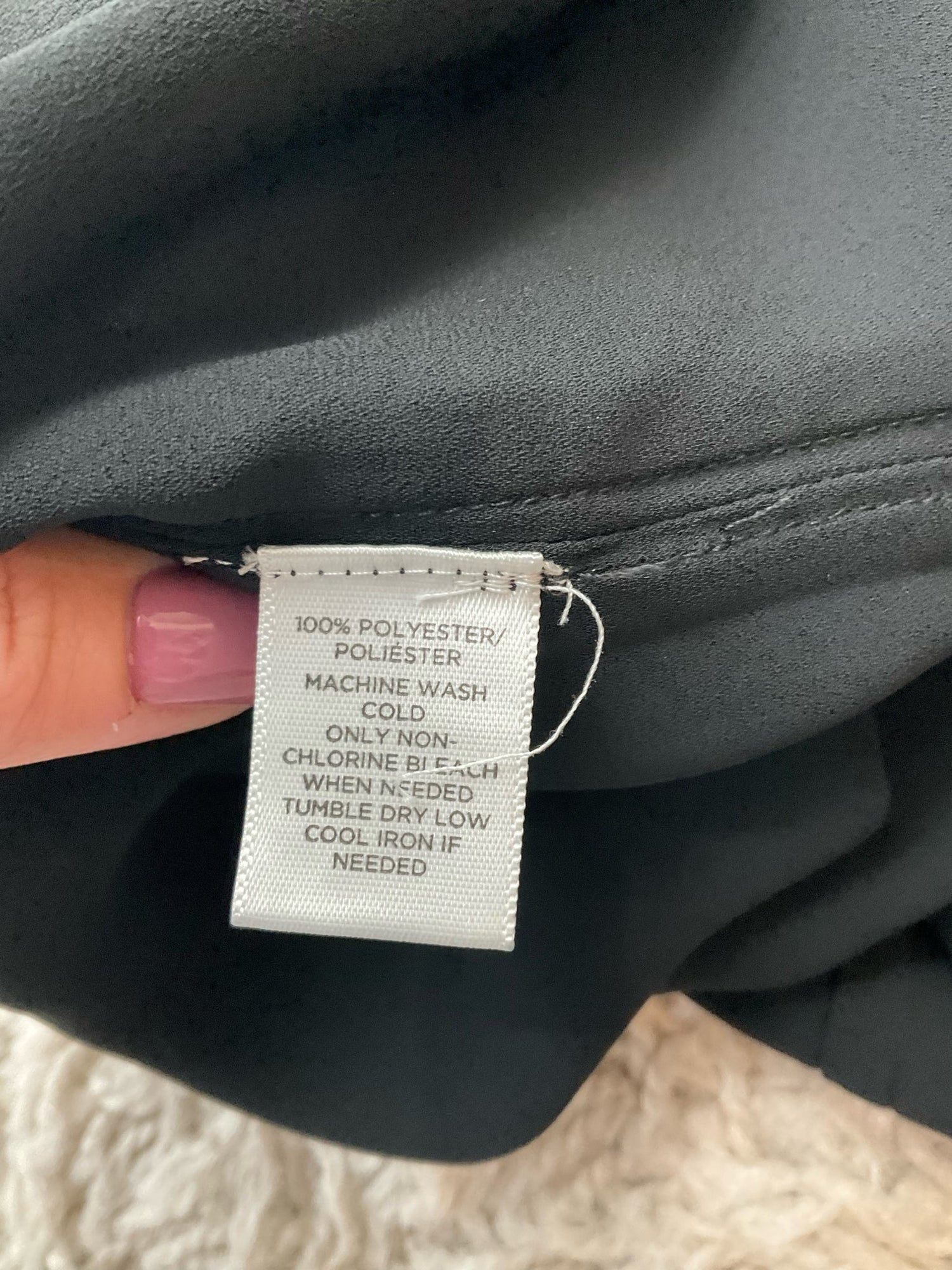 Loft Black Solid Pre-Owned Ladies Top - Size Small Petite - Margaret’s Fine Consignment