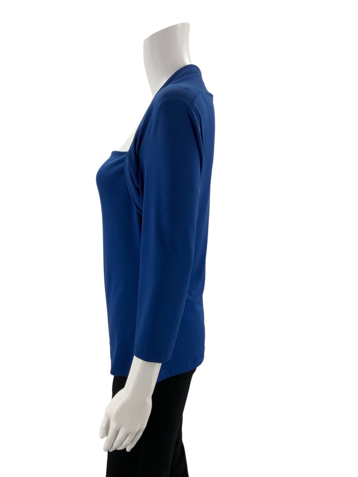Worthington blue solid pre-owned ladies top with cowl neck, 3/4 sleeves, ideal for business casual wear, size medium.