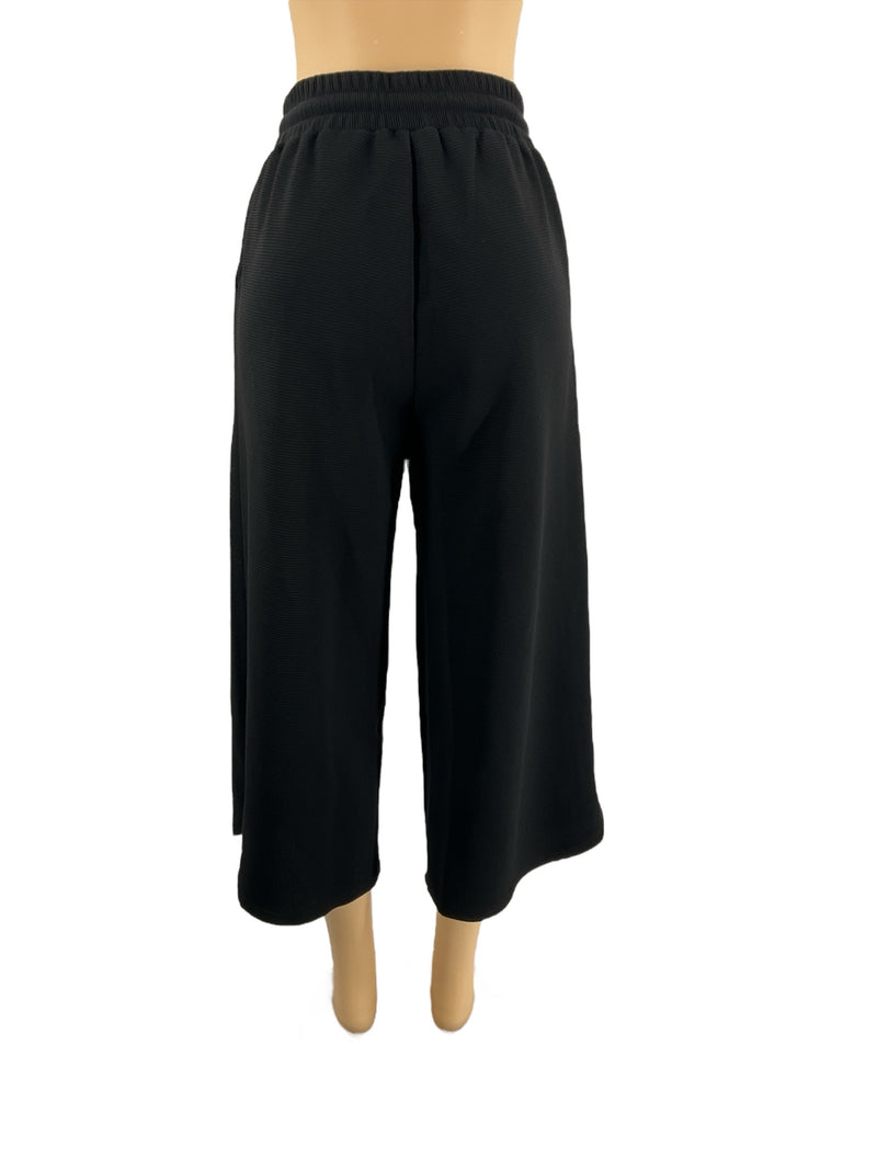 Entro Black Textured Pre-Owned Ladies New With Tags Pants - Size Small - Margaret’s Fine Consignment