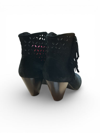 Jessica Simpson Black Pre-Owned Ladies Booties - Size 9 - Margaret’s Fine Consignment