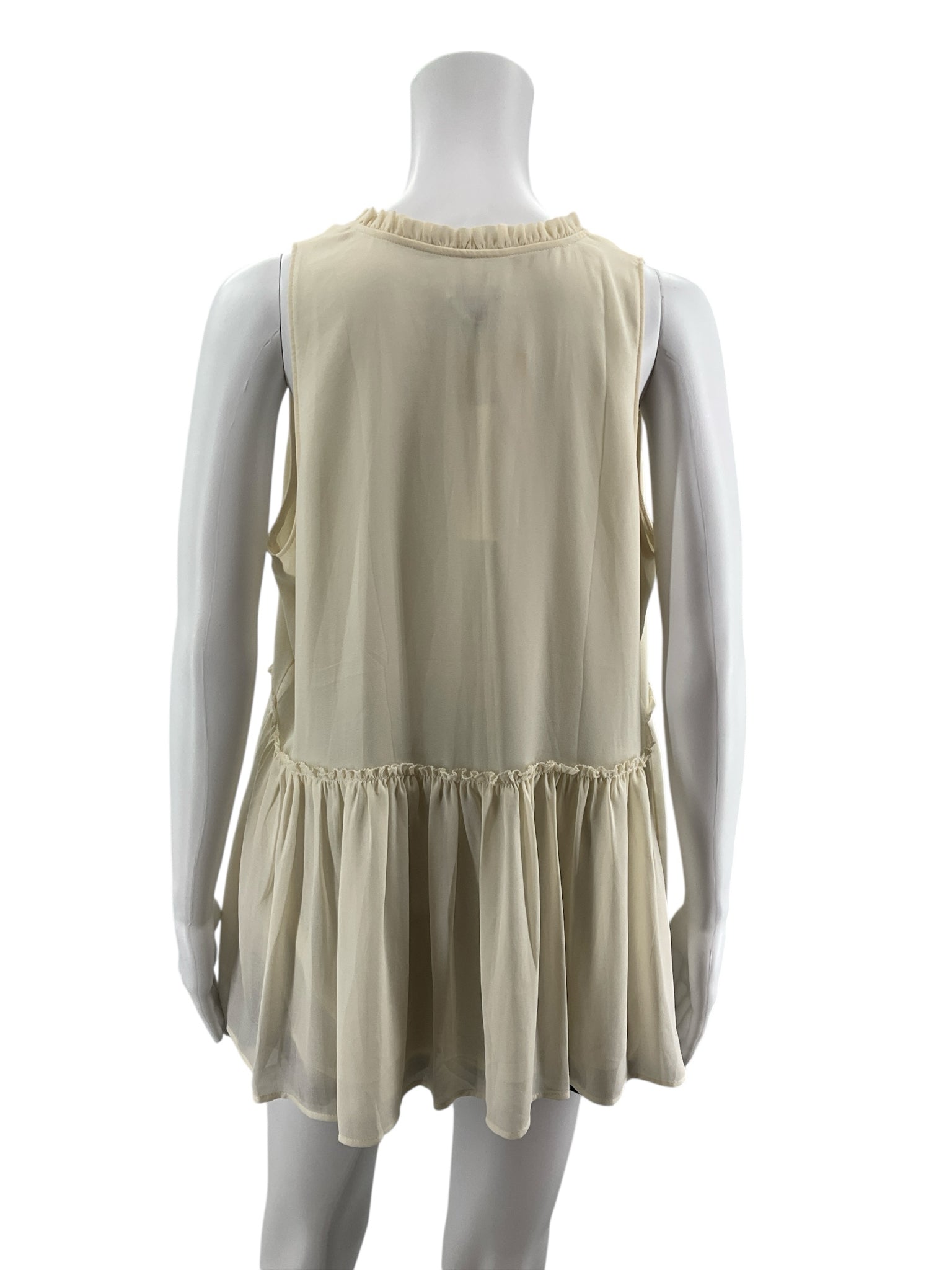 Ann Taylor Size M ecru Solid Pre-Owned Ladies Casual Top - Downstairs