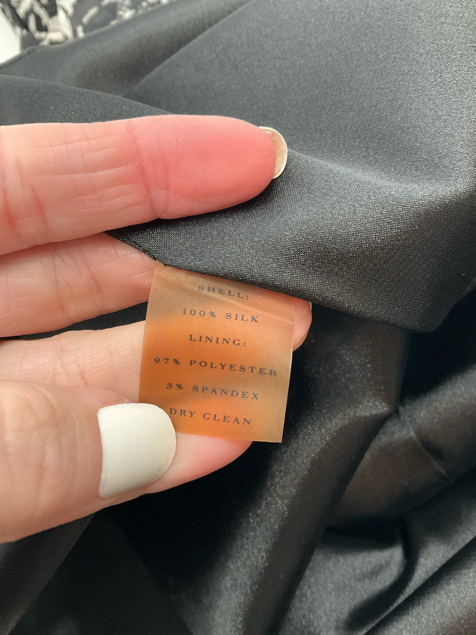 Ann Taylor White/Black Print Pre-Owned Ladies Dress - Size 4