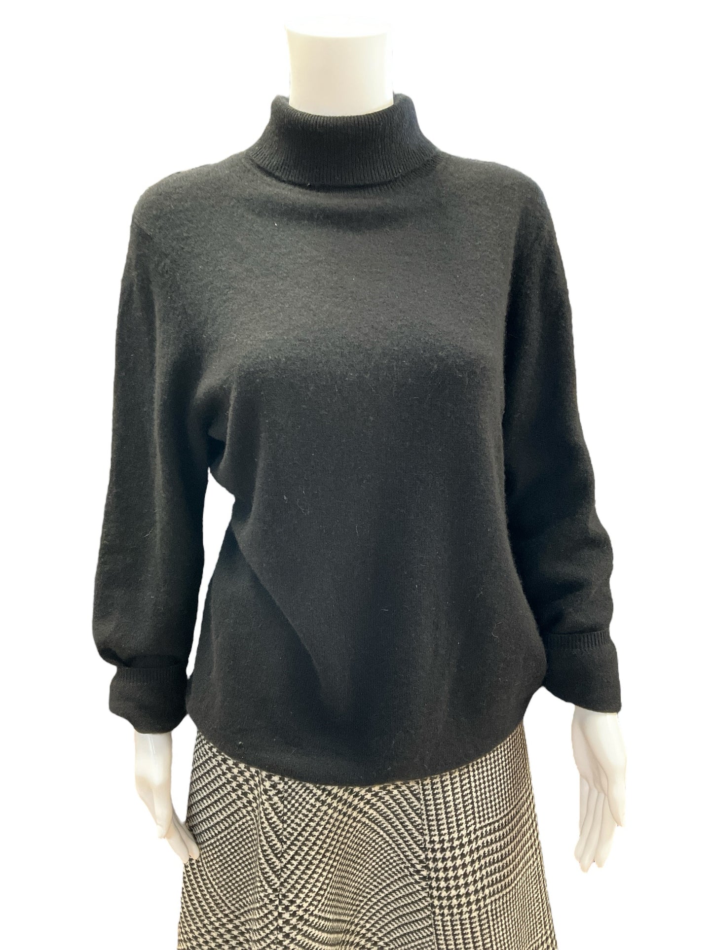 Charter Club Size XL Black cashmere Casual Top - Downstairs