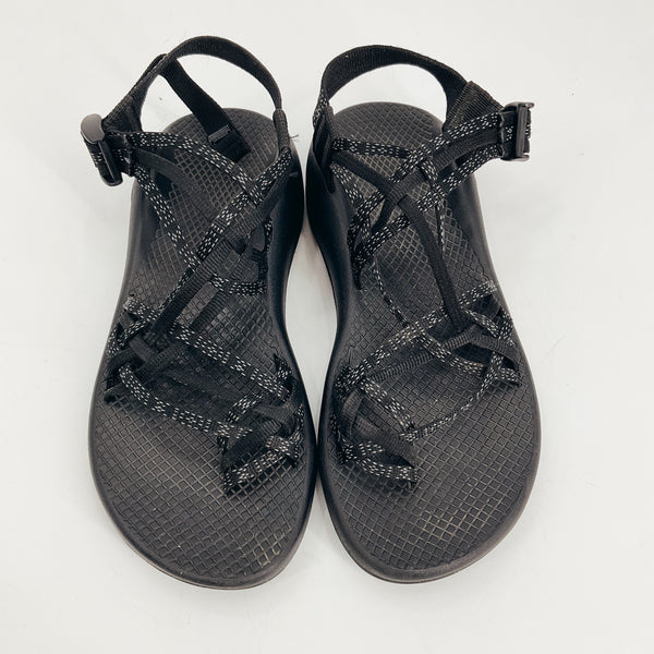 Top view of Chaco Black Pre-Owned Ladies Sandals - Size 8 featuring Z/Cloud cushioning and vegan-friendly design for comfort and adventure.