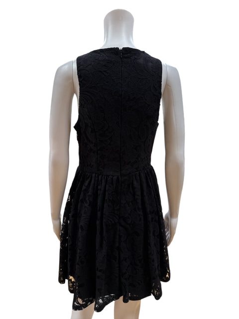 Francesca Black/Pink/Blue Lace Pre-Owned Ladies Dress - Size Medium