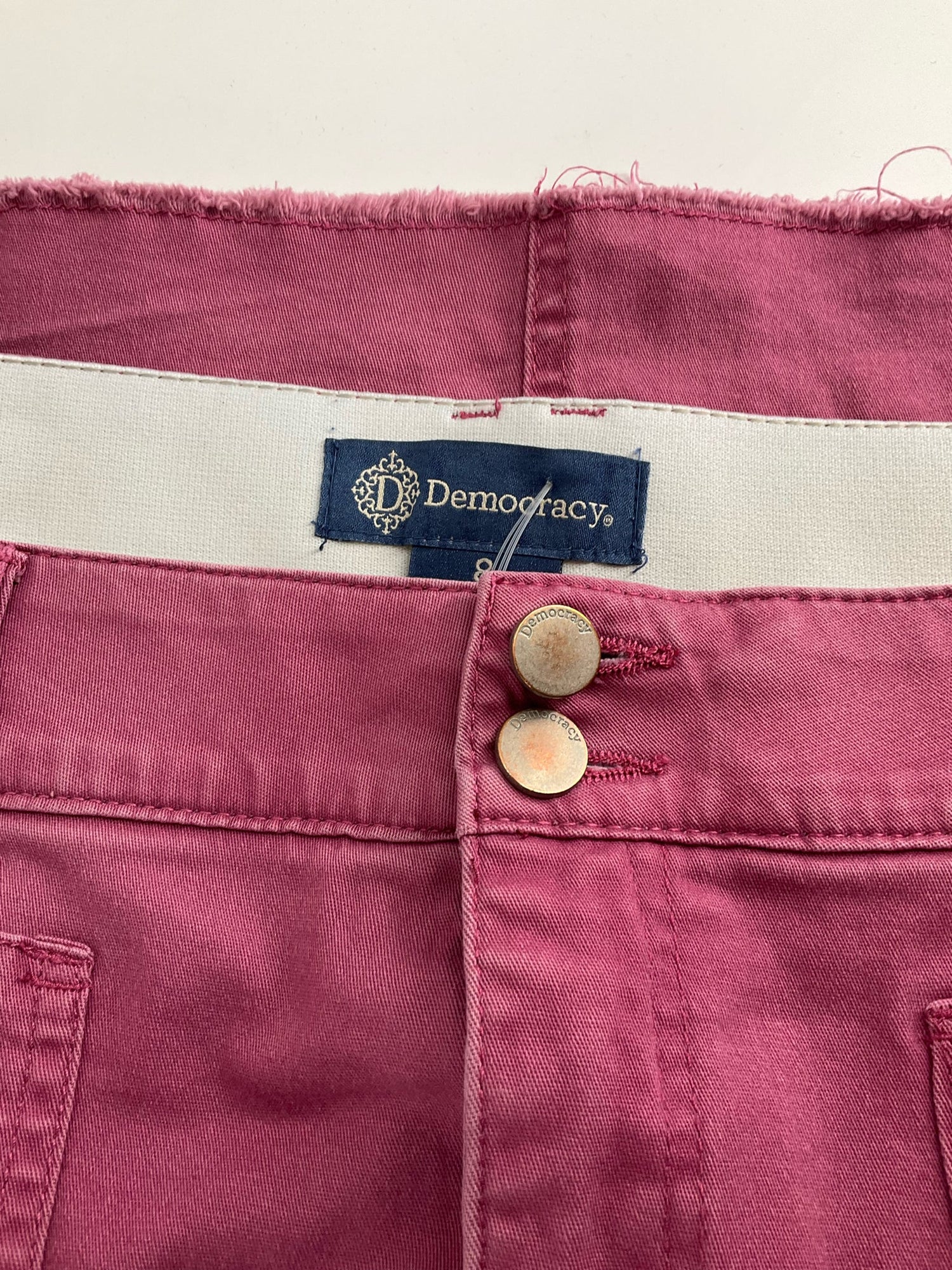 Democracy - Mauve Solid Pre-Owned Ladies Skirt - Size 8