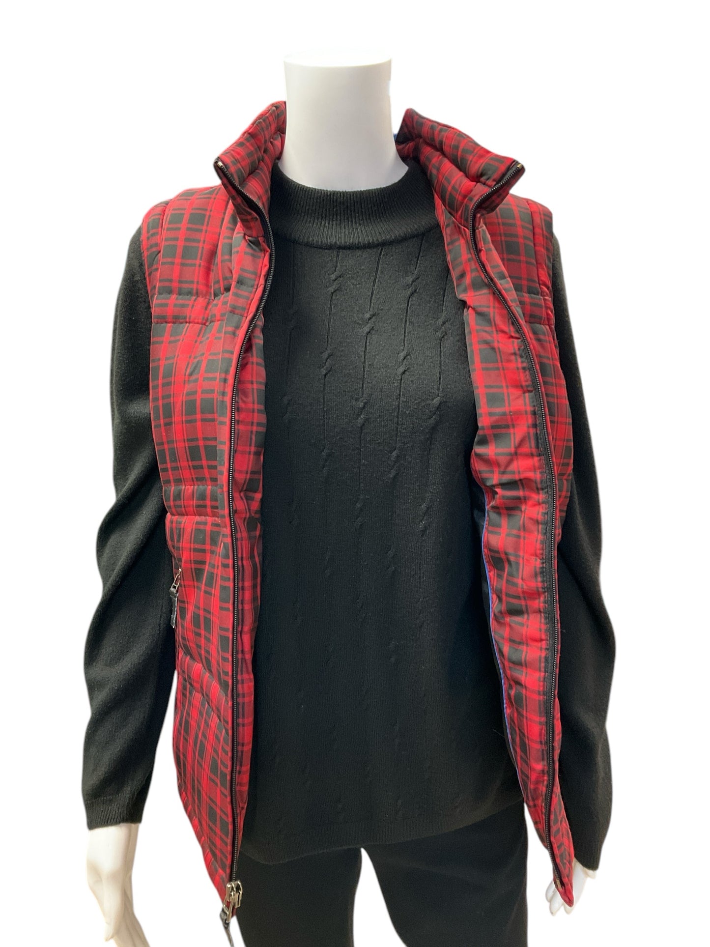 Charter Club Size M red/black Plaid Pre-Owned Vest