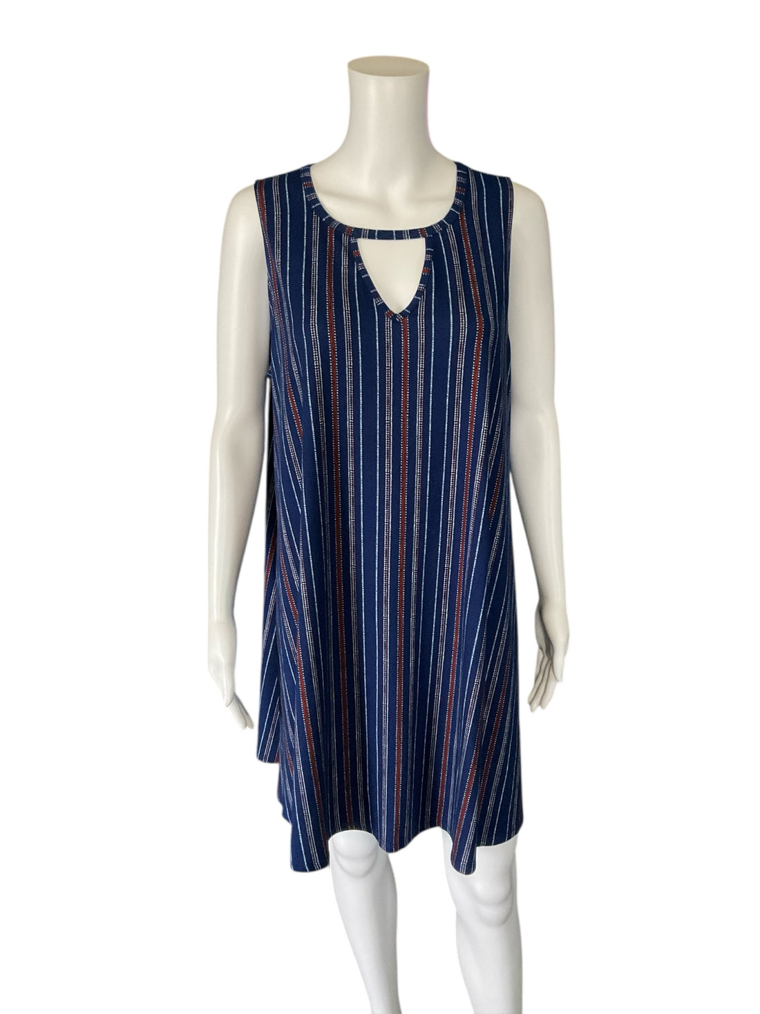 Socialite Blue/Red/White Print Pre-Owned Ladies Dress - Size XL - Margaret’s Fine Consignment