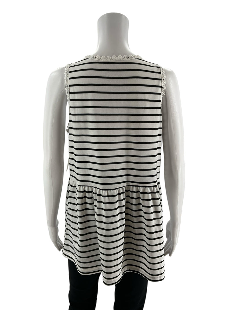 Swanky Shoppe Black/White Stripe Pre-Owned Ladies New with Tags Top - Size Medium