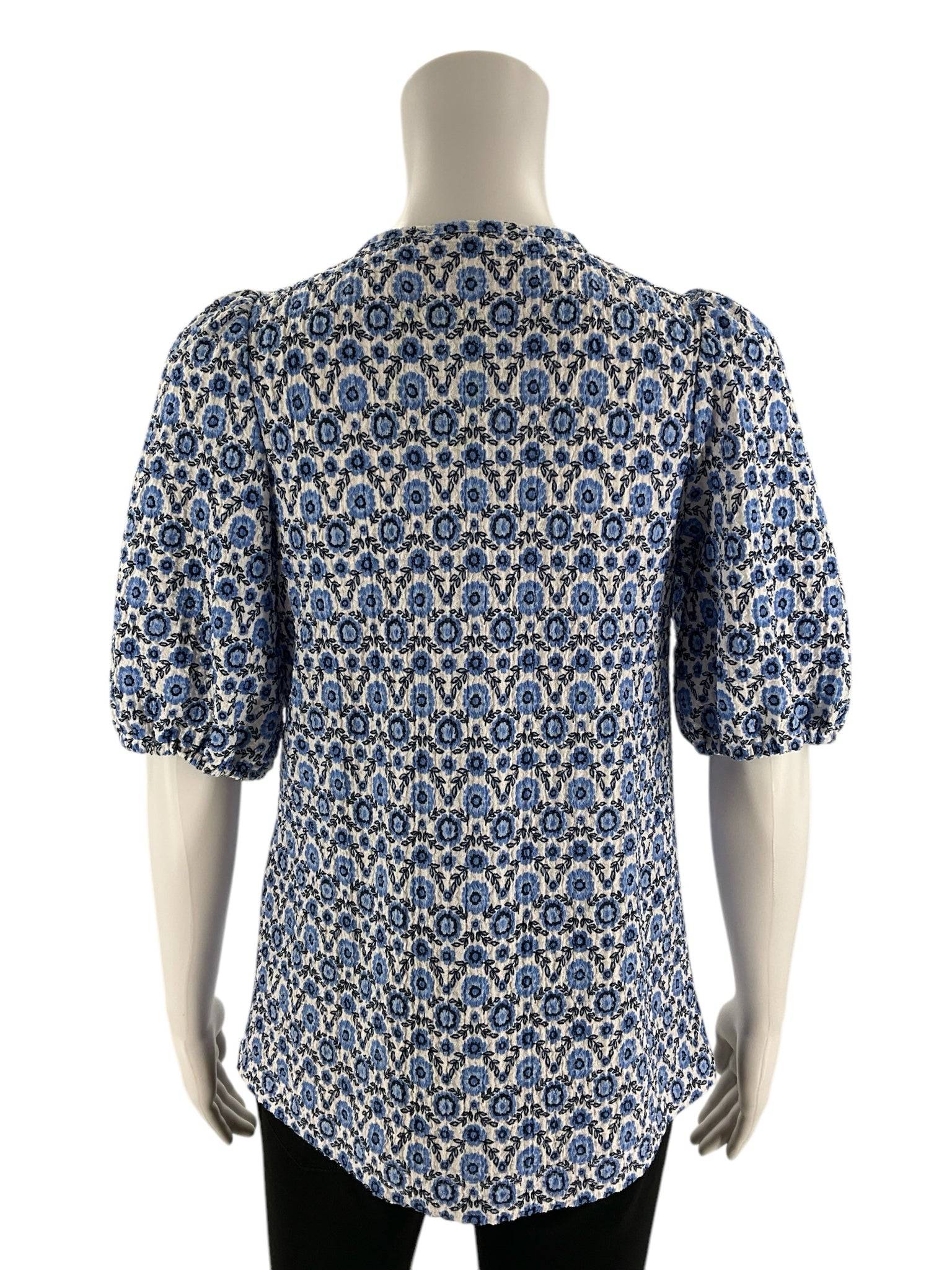 Loft Blue/White Floral Pre-Owned Ladies Top - Size XS - Margaret’s Fine Consignment