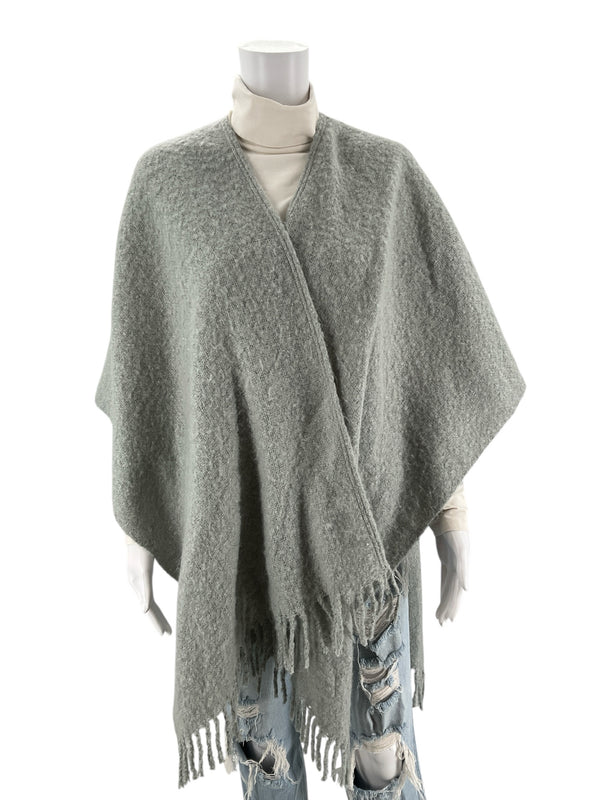 Echo Gray Fringe Pre-Owned Ladies Wrap - One Size Fits Most