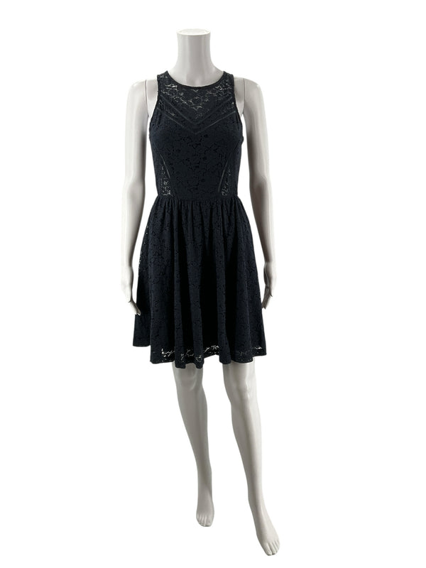Soprano Navy Lace Pre-Owned Ladies Dress - Size Small