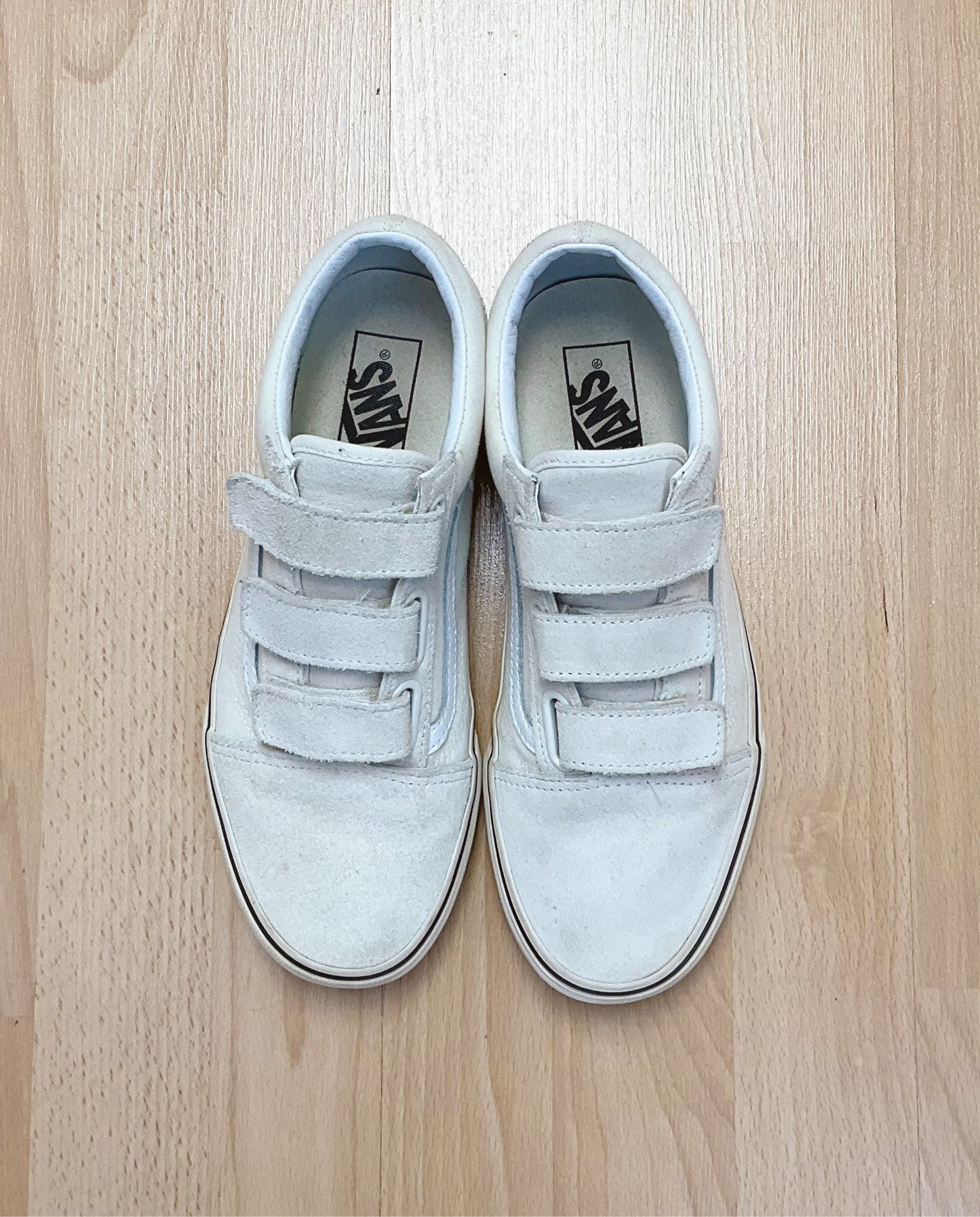 Vans Shoe Size 9 Cream Solid Sneakers