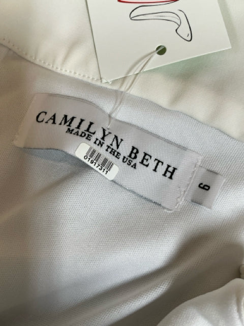 Brand label inside Camilyn Beth white lace pre-owned ladies dress size 6, indicating 'Made in the USA'.