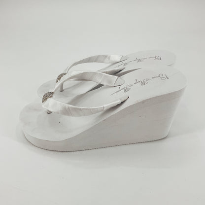 Pour Elle White Satin Bridal Wedge Flip Flops Rhinestone Buckle Size 7