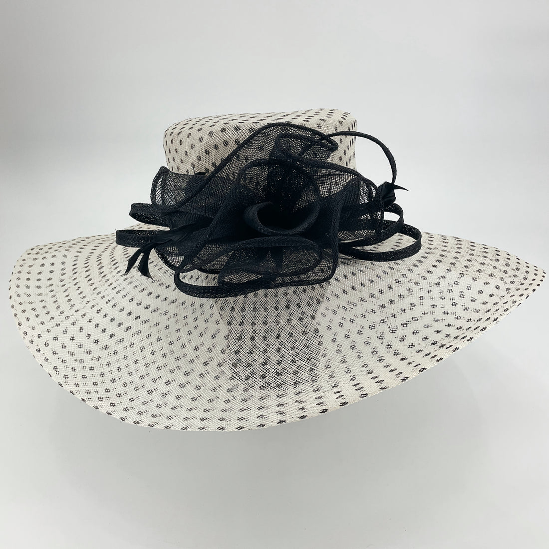 KAKY Co. White/Black Print Derby Hat