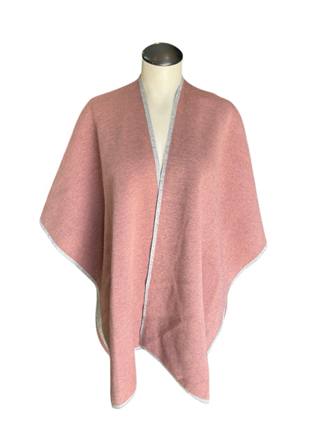 Kerisma Hayden Reversible Poncho Wrap Shrug NWT One Size Mauve Gray Cashmere Blend