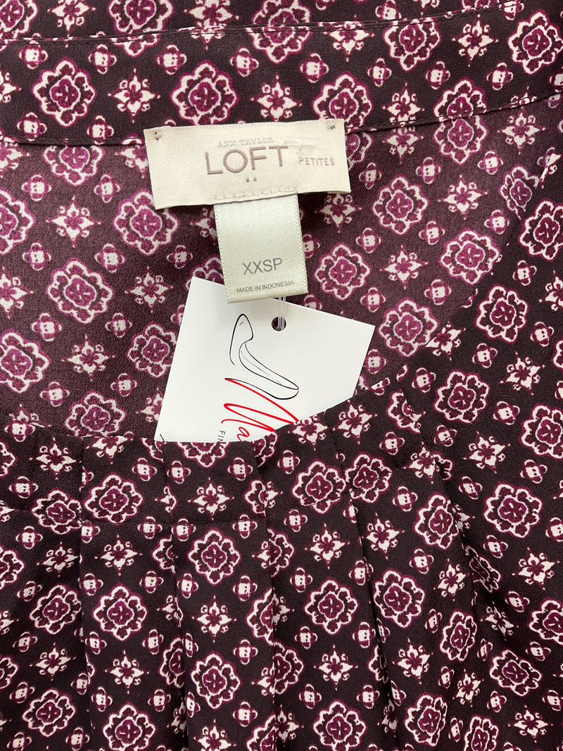 Loft Plum/White Print Pre-Owned Ladies Top - Size XXS Petite