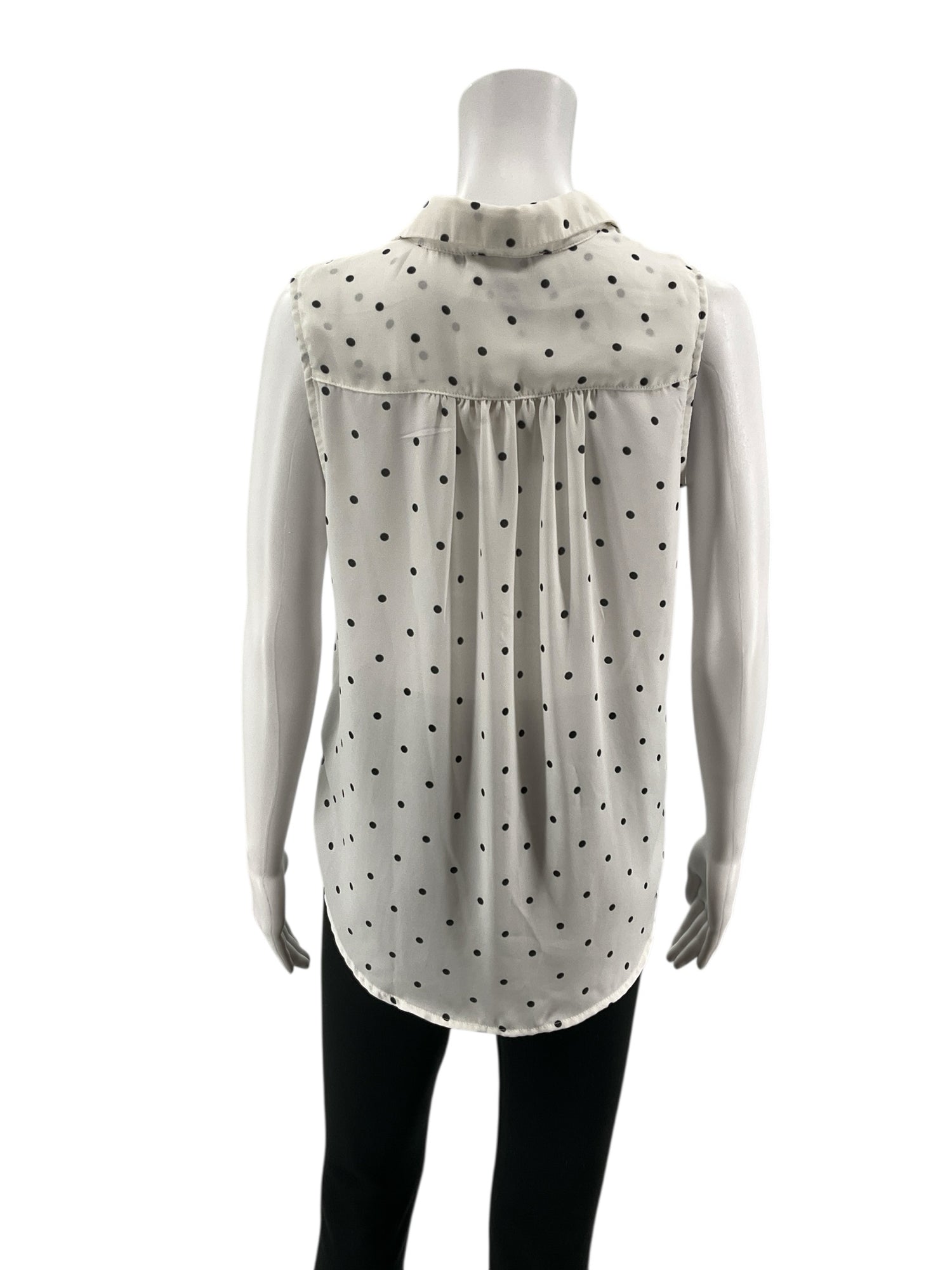 Premise white/black Sleeveless Polka Dot Sleeveless Button-Up Blouse White &amp; Black Size Small - Size S