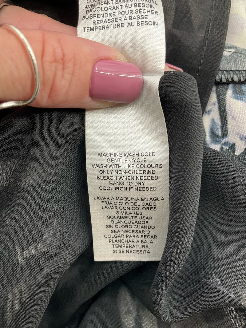 Joe Fresh Black/White Print Pre-Owned Ladies Dress - Size 6